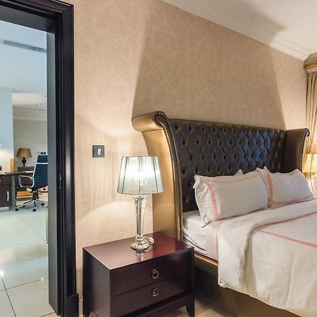 L'Eola Suites Абуджа Екстериор снимка