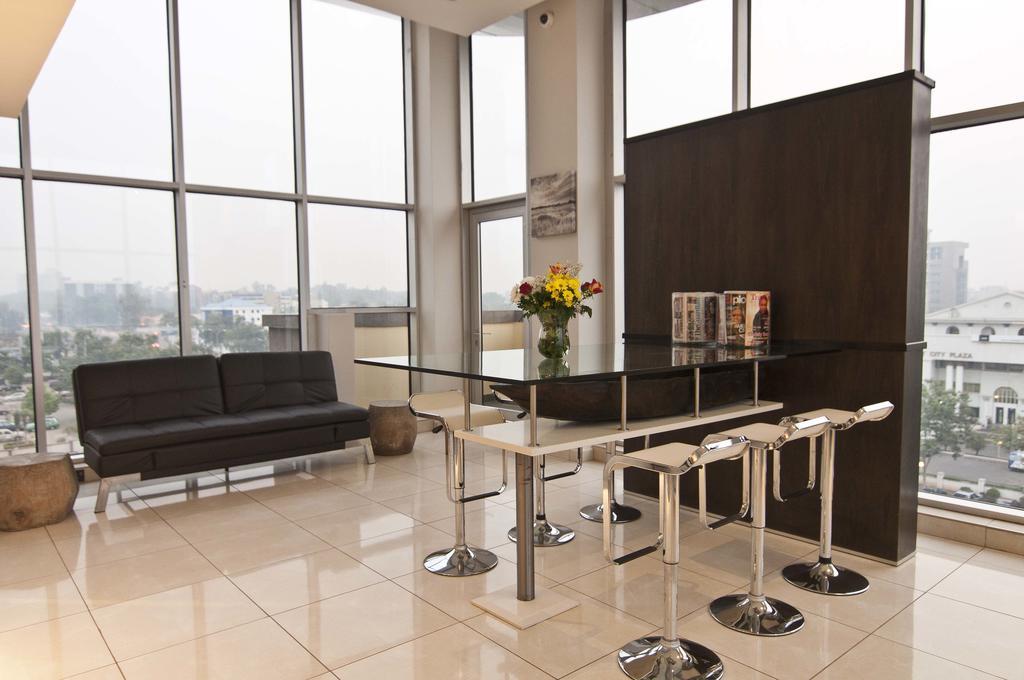 L'Eola Suites Абуджа Екстериор снимка