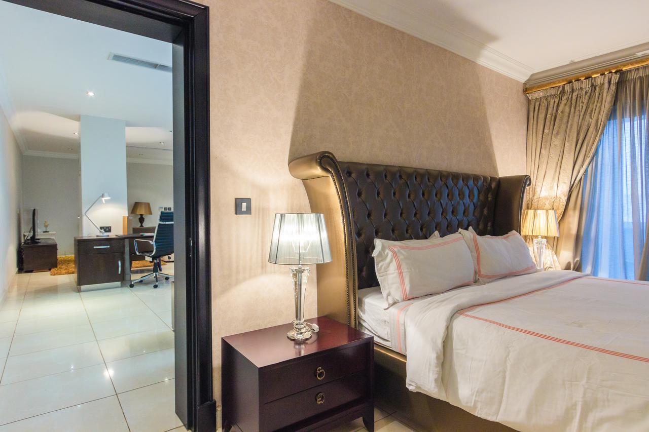 L'Eola Suites Абуджа Екстериор снимка